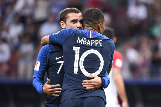 他们在俱乐 他们在俱乐