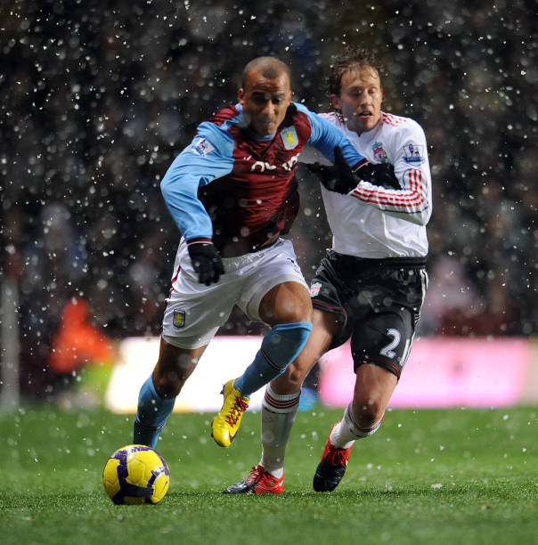 他的横空出 他的横空出