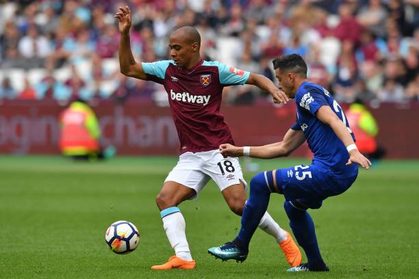 府和企业共 府和企业共