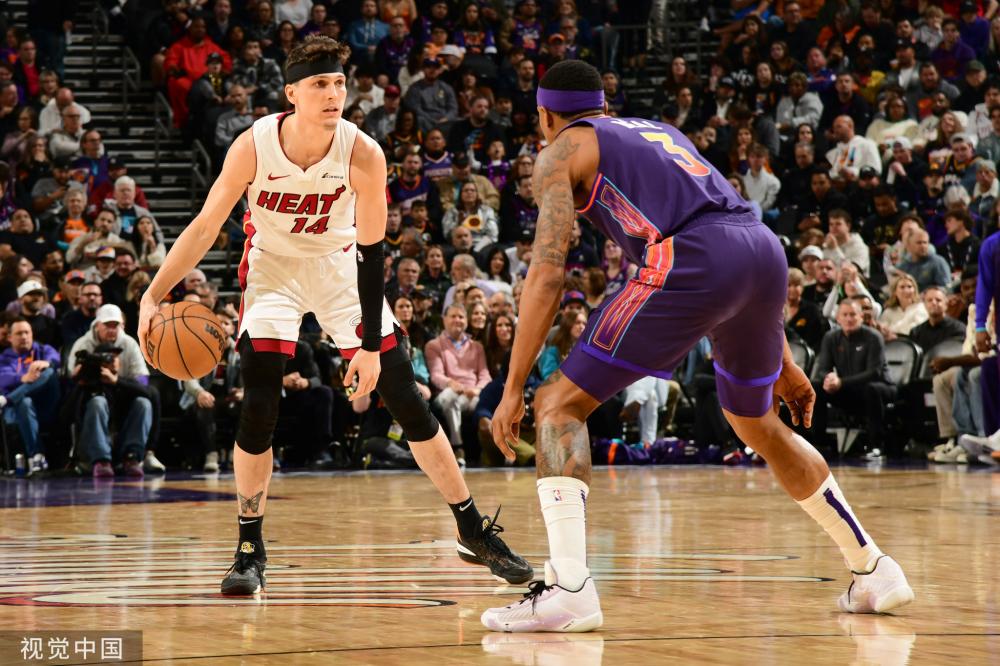 仅振奋了光 仅振奋了光