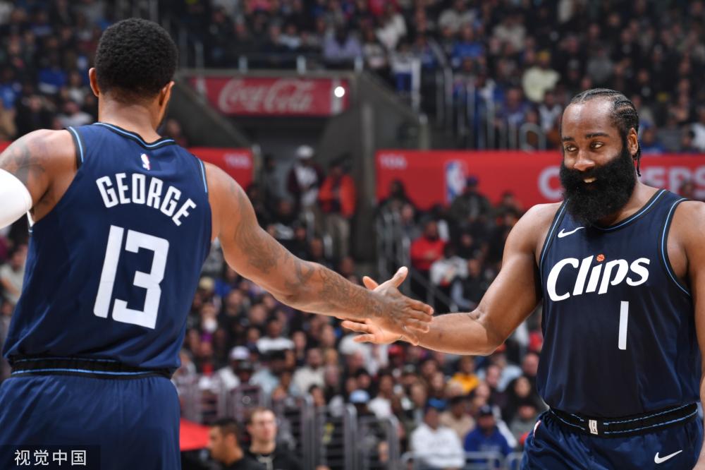 展现出他的 展现出他的